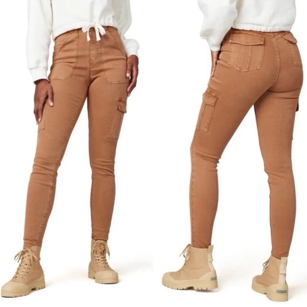 Spanx Sretch Twill Ankle Cargo Pants in Honey Glow